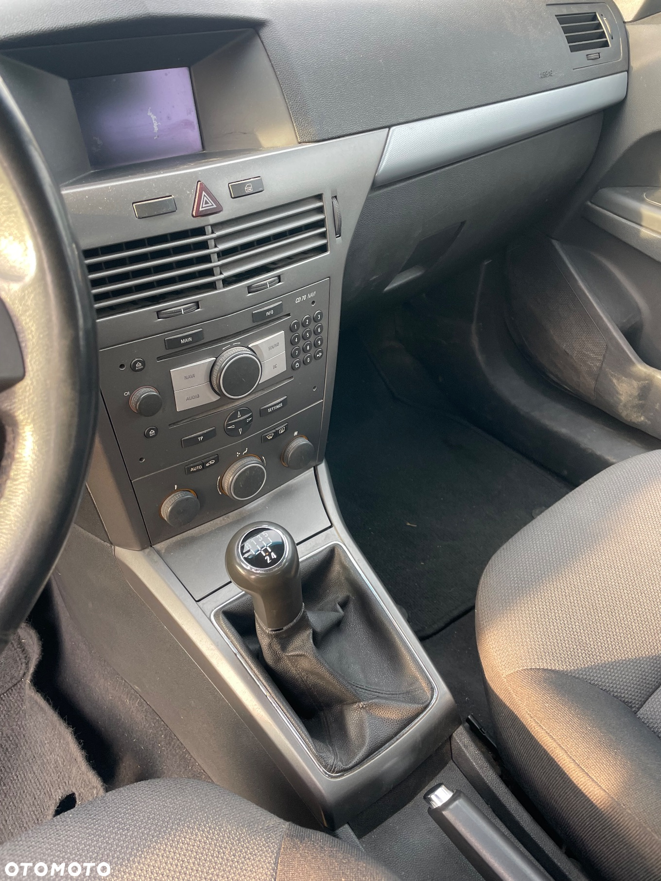 Opel Astra 1.6 Caravan - 4