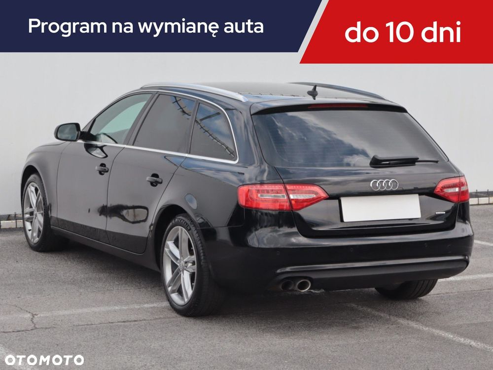 Audi A4 Limousine - 6
