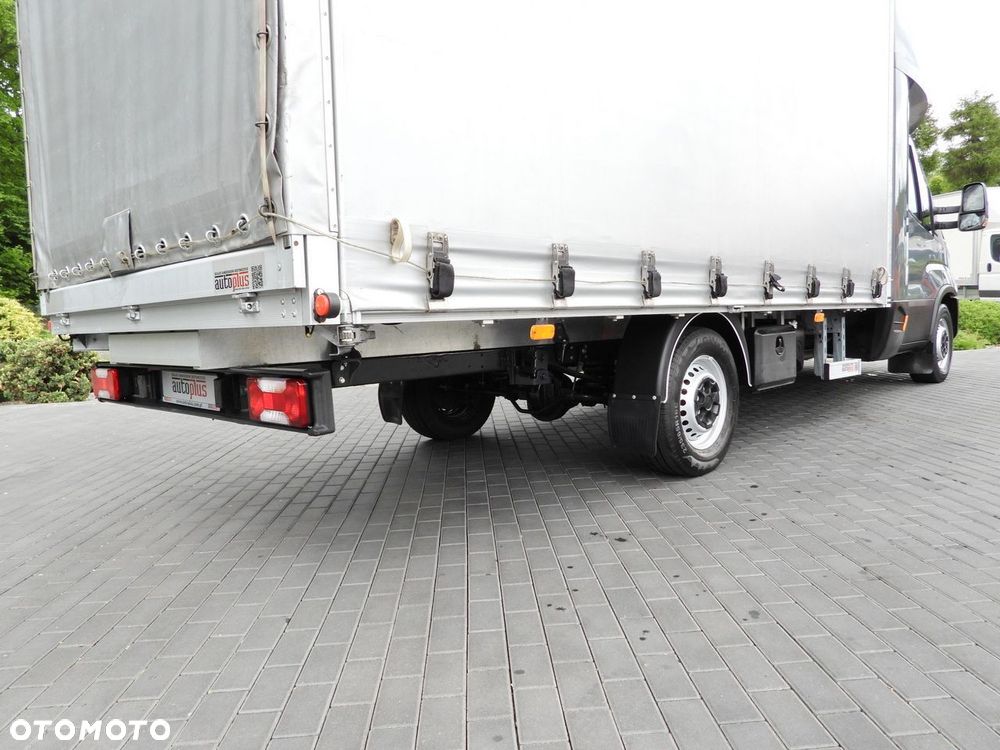 Iveco DAILY 35S18 PLANDEKA 8 PALET WEBASTO TEMPOMAT NAWIGACJA LEDY PNEUMATYKA KLIMATYZACJA  180KM - 25