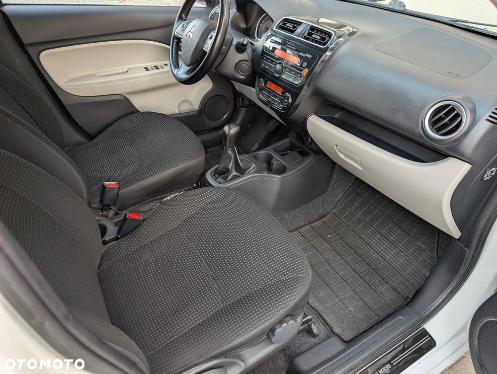 Mitsubishi Space Star 1.2 Intense - 21