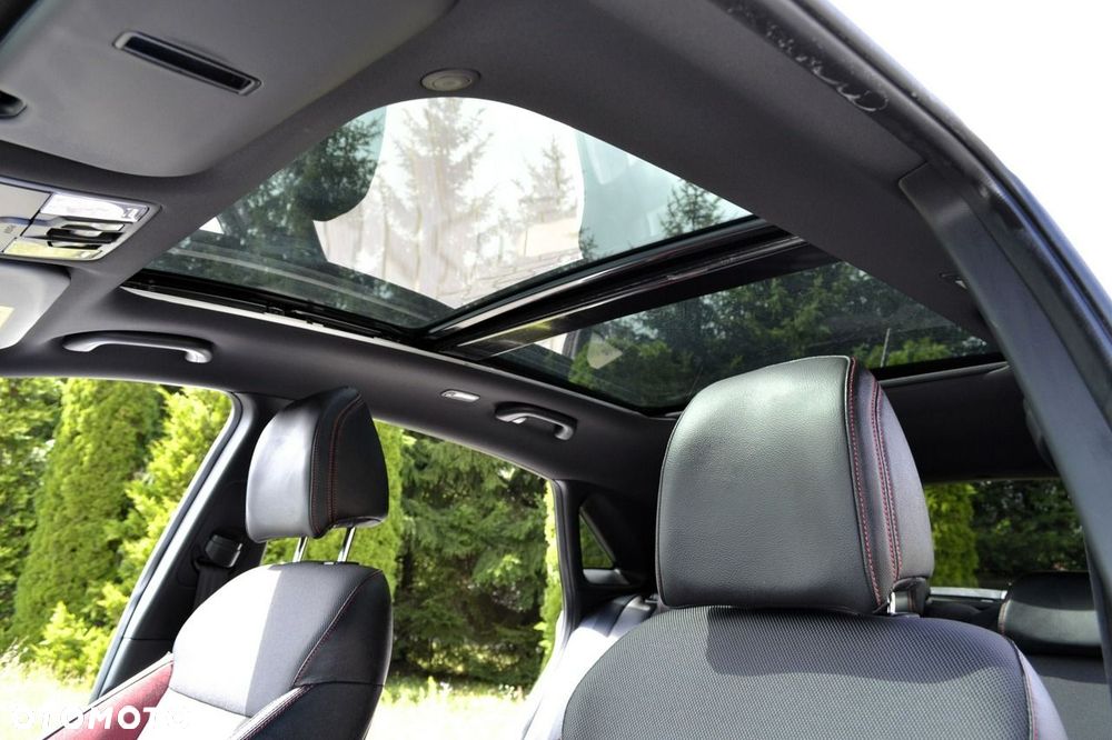 Hyundai i30 1.6 GDI Turbo Luxury - 34