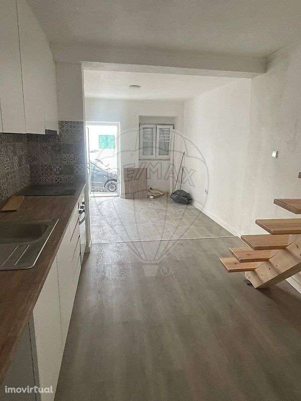 Moradia T1 para venda - Grande imagem: 3/7