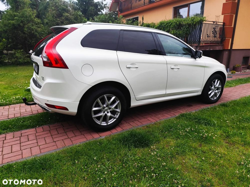 Volvo XC 60 D4 AWD Geartronic Ocean Race - 3