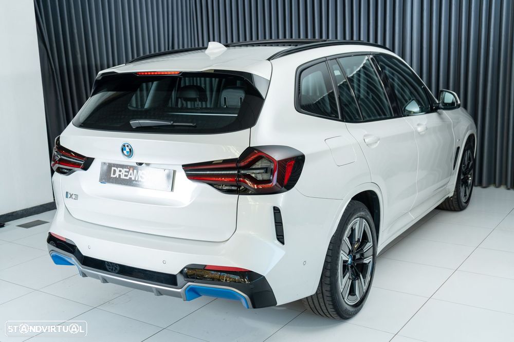 BMW iX3 M Sport Inspiring - 4