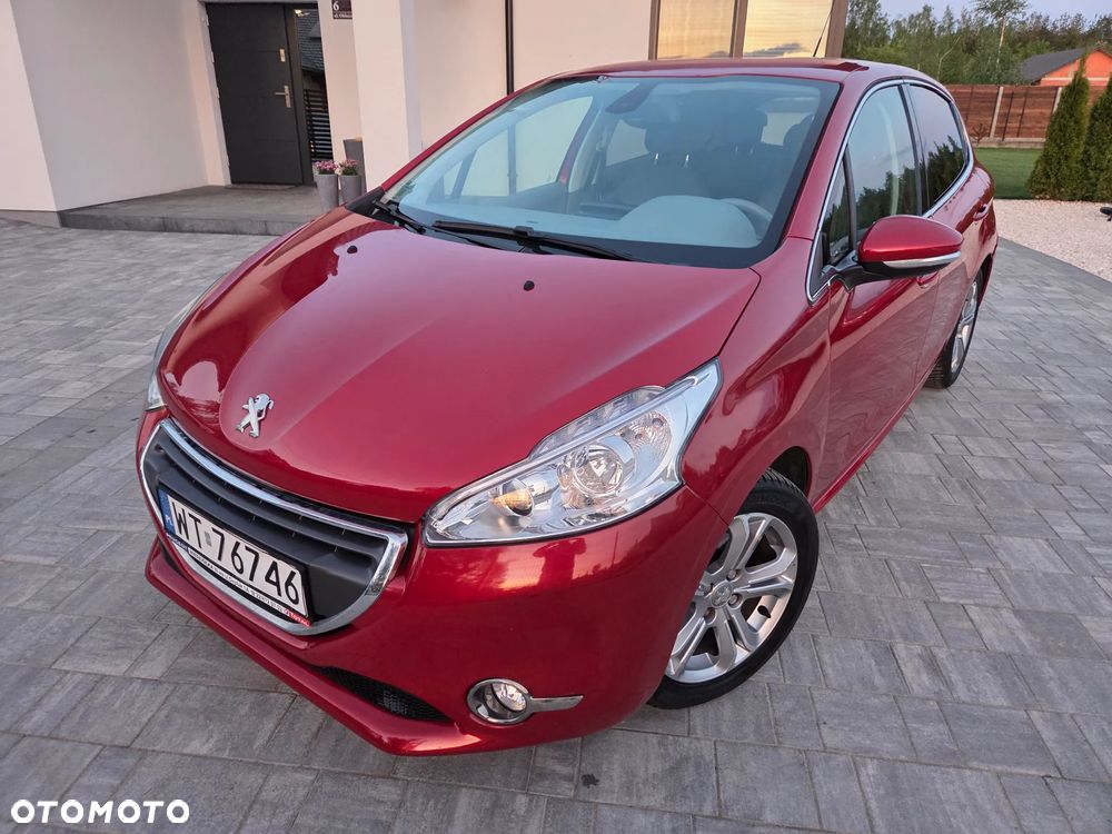 Peugeot 208 - 2