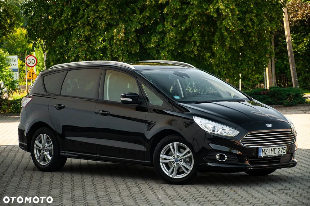 Ford S-Max - 10