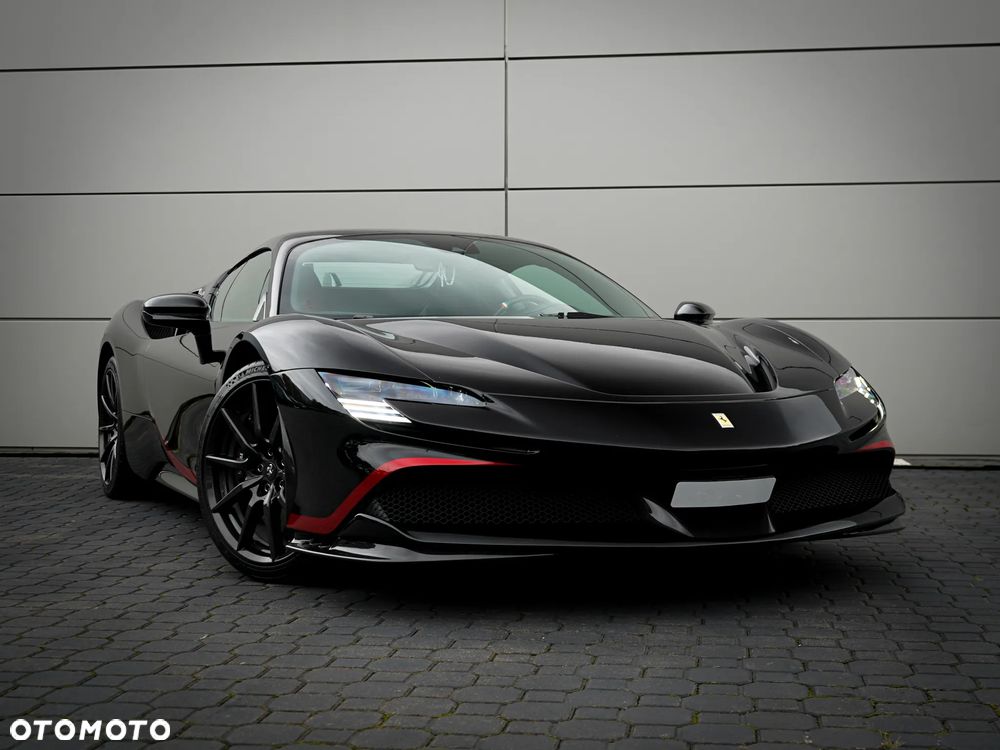 Ferrari SF90 Spider - 2