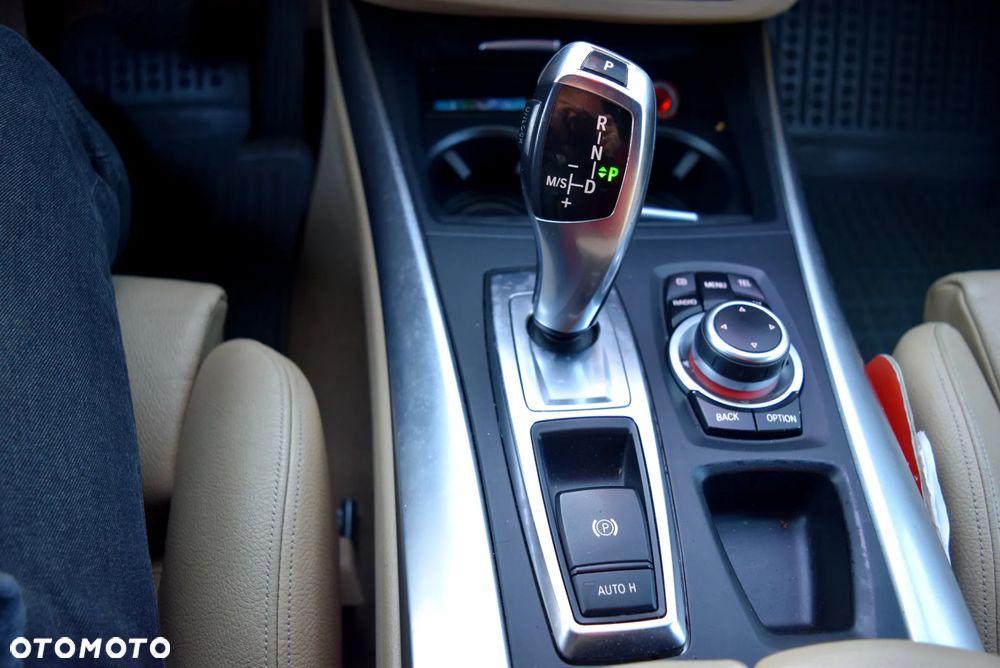 BMW X5 xDrive30d - 23