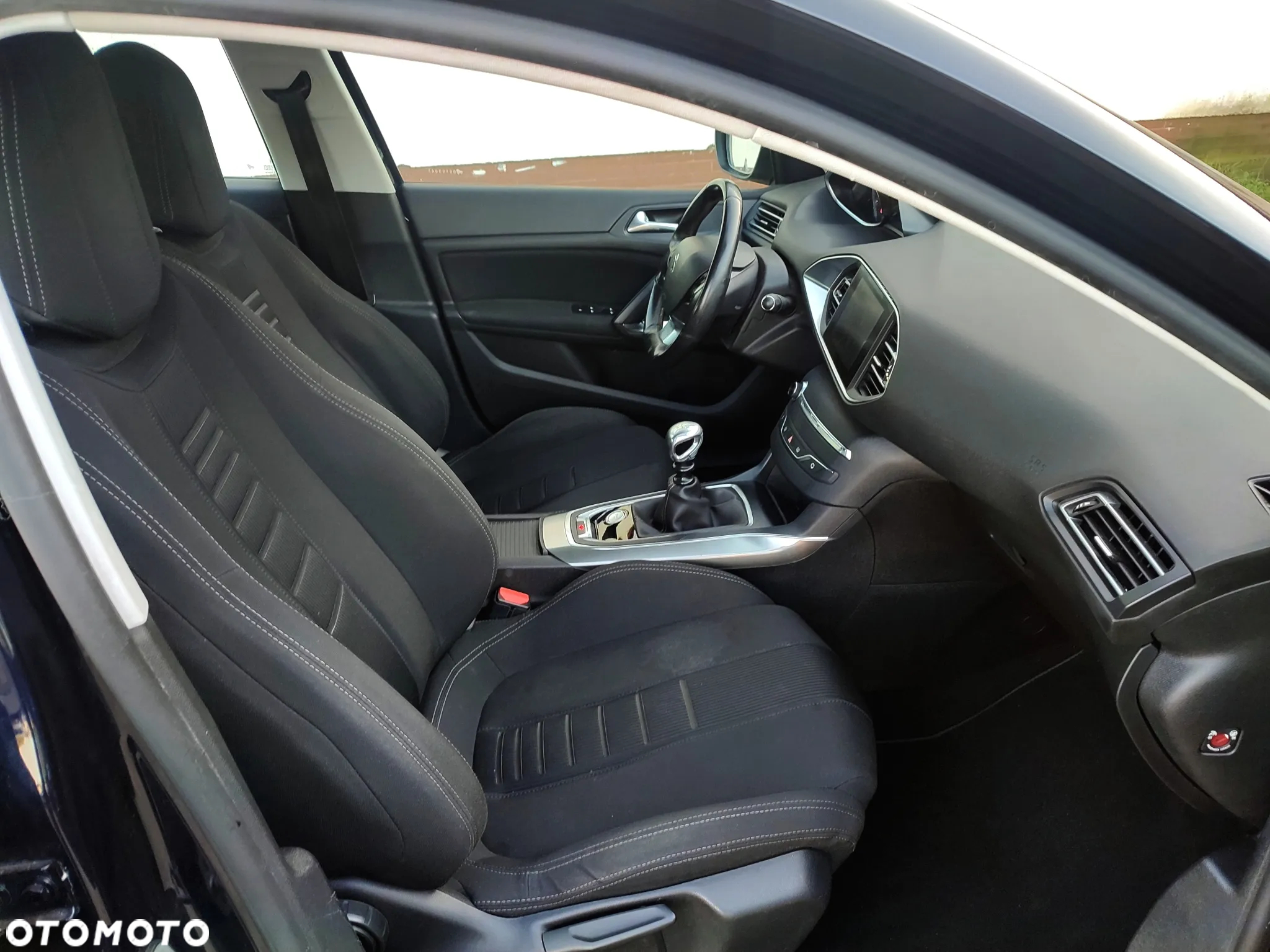 Peugeot 308 1.6 THP Allure - 9