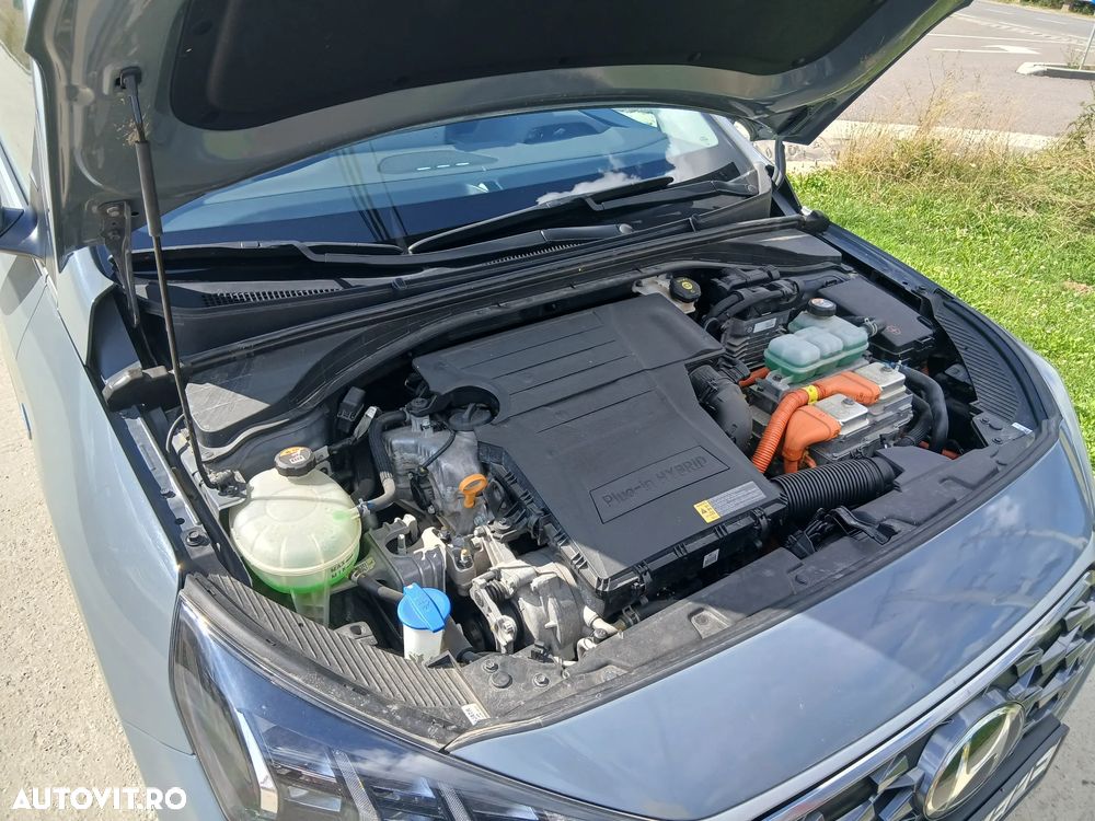 Hyundai IONIQ - 14