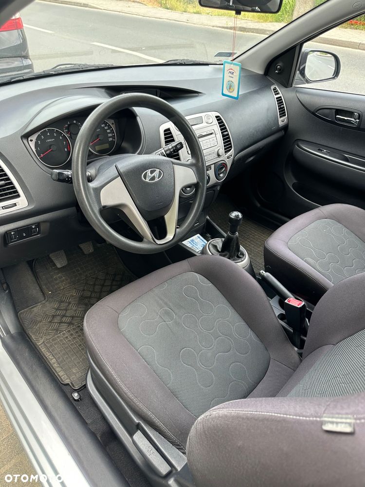 Hyundai i20 1.2 Style EU5 - 13