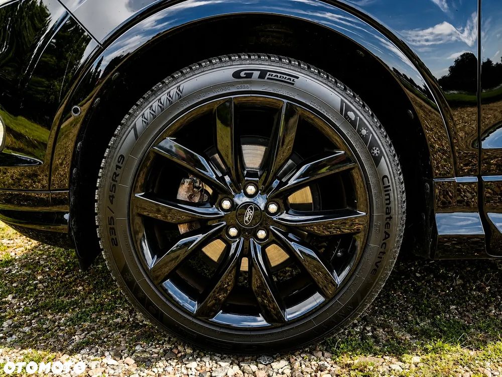 Ford Kuga 1.5 EcoBoost 2x4 ST-Line - 13