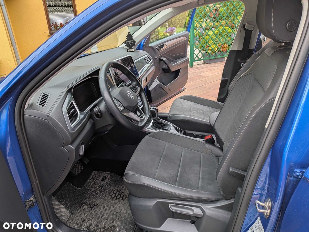 Volkswagen T-Roc - 8