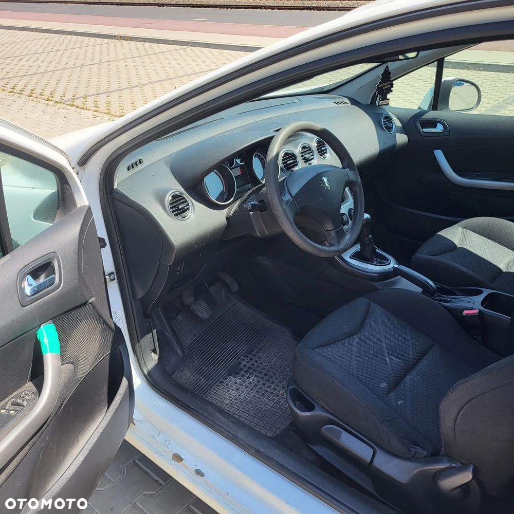 Peugeot 308 - 11