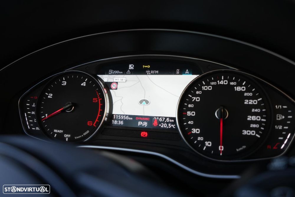 Audi A4 Avant 40 TDI quattro S tronic advanced - 33