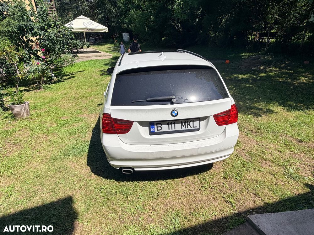 BMW 3 Series 2011 — imagine 4