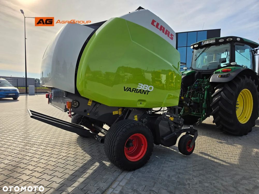 Claas Variant 380 RF PRO - 6