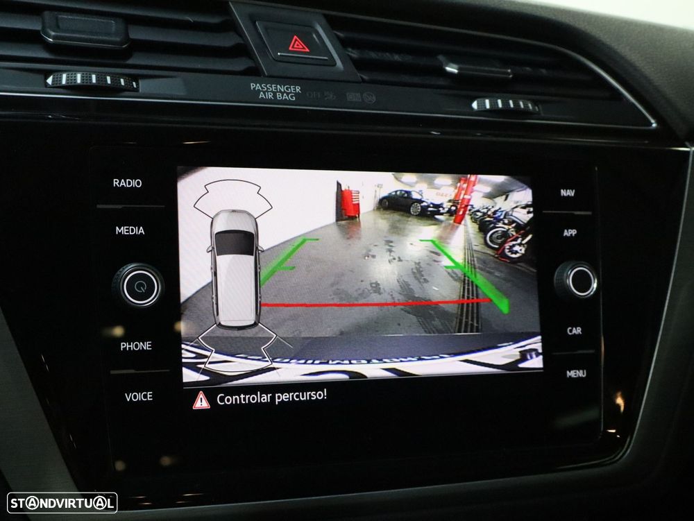 VW Touran 2.0 TDI Confortline DSG - 14