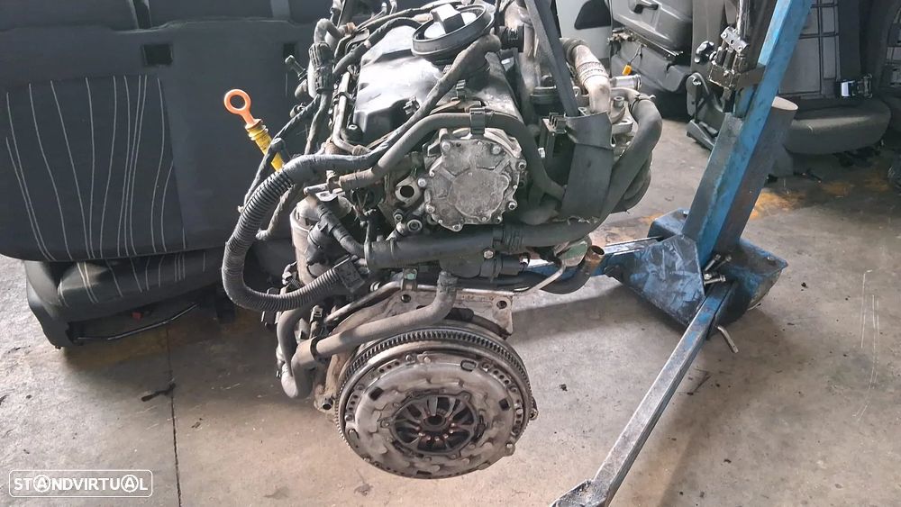 Motor Volkswagen Golf V 1.9 tdi 105cv refª BXE - 2