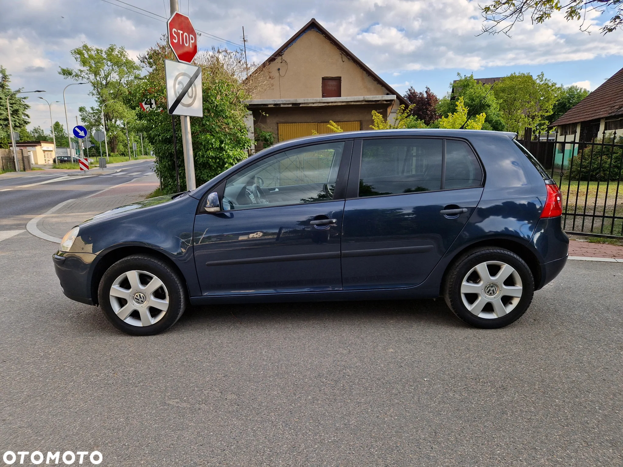 Volkswagen Golf 1.6 Comfortline - 4