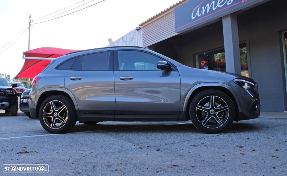 Mercedes-Benz GLA 180 d AMG Line - 4