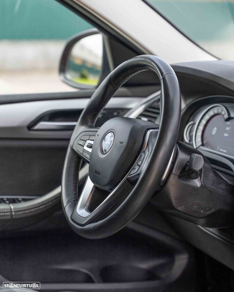 BMW X4 xDrive20i Aut. Advantage - 31