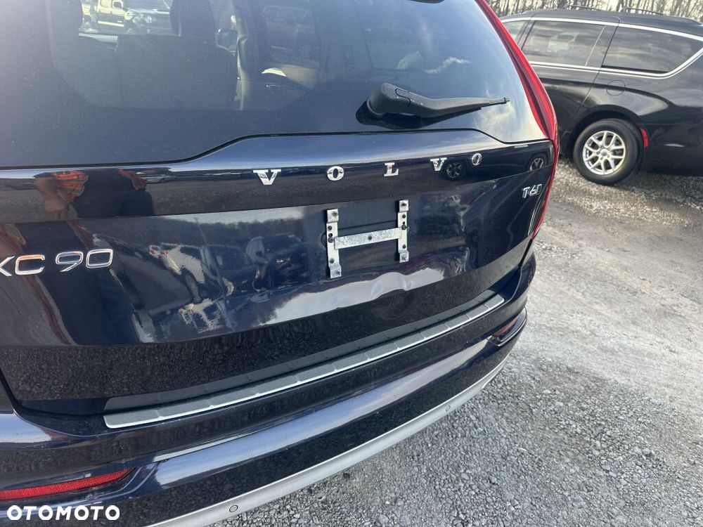Volvo XC 90 T6 AWD Geartronic Momentum - 9