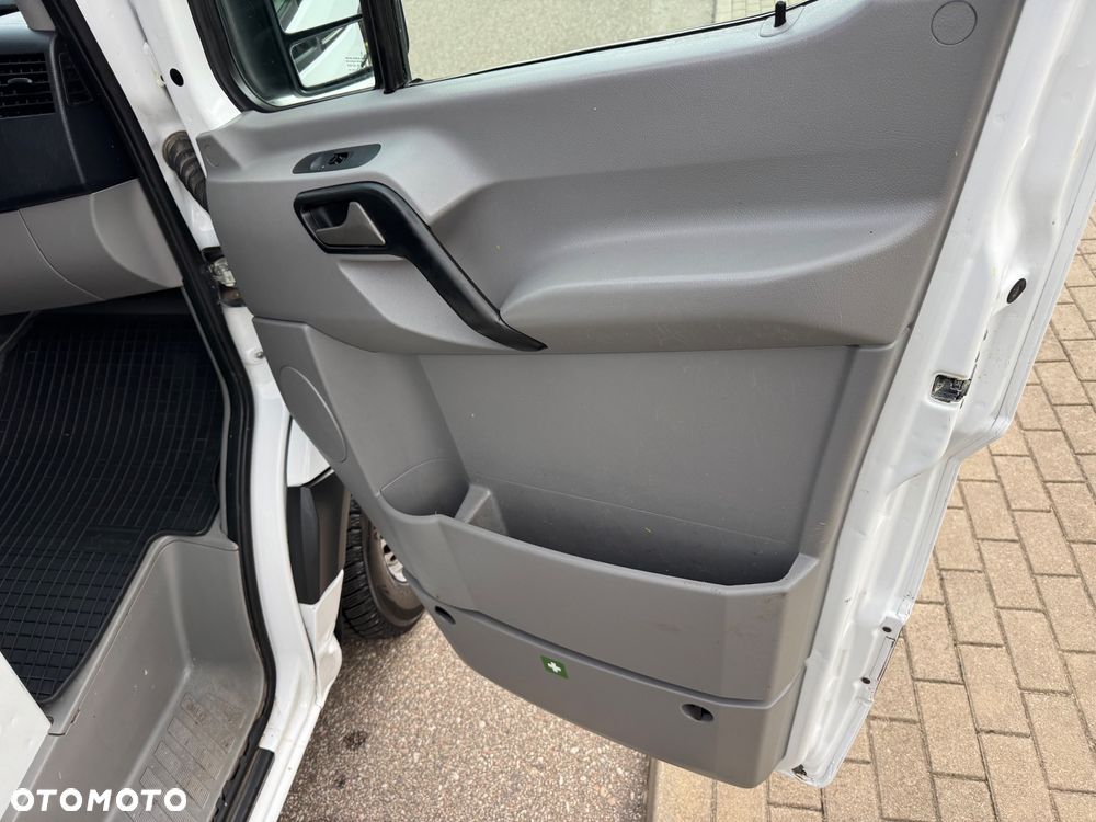 Mercedes-Benz Sprinter - 34