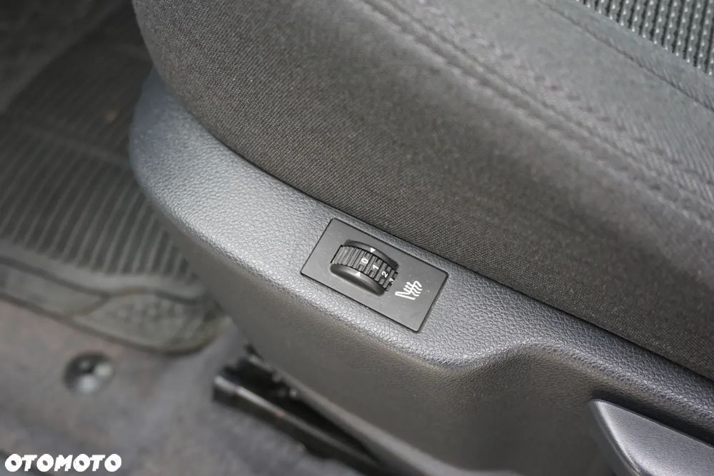 Peugeot 5008 1.6 Active 7os - 19