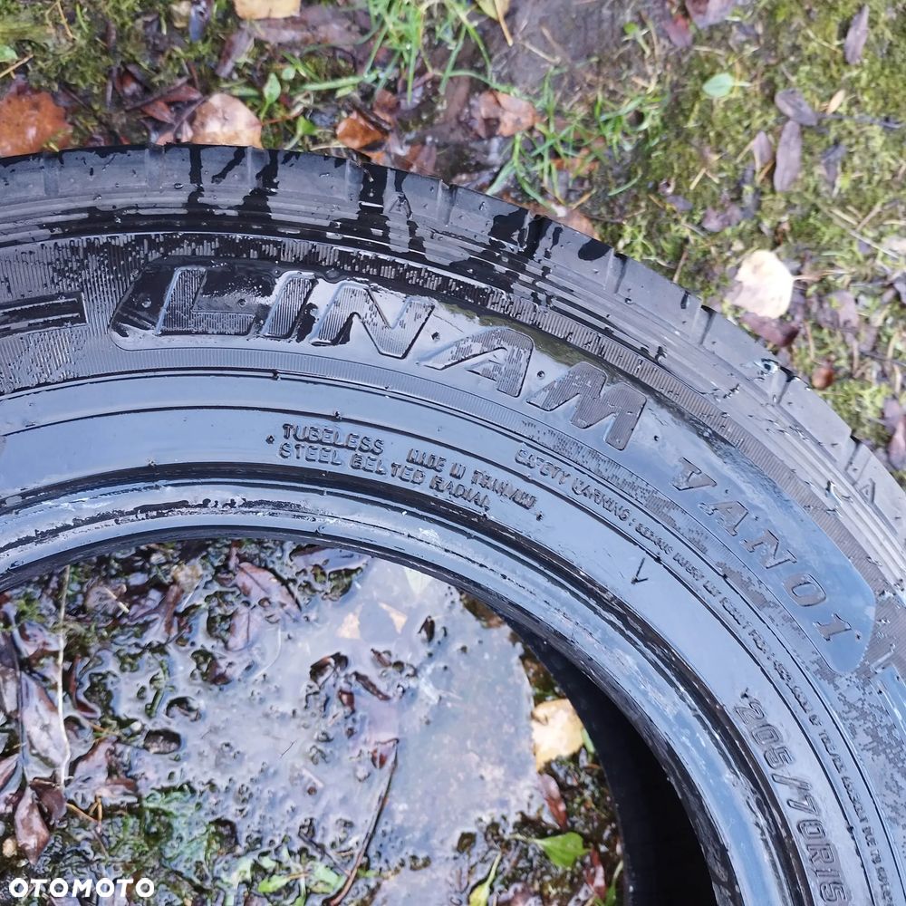 205/70/15 c falken linam van01 - 3