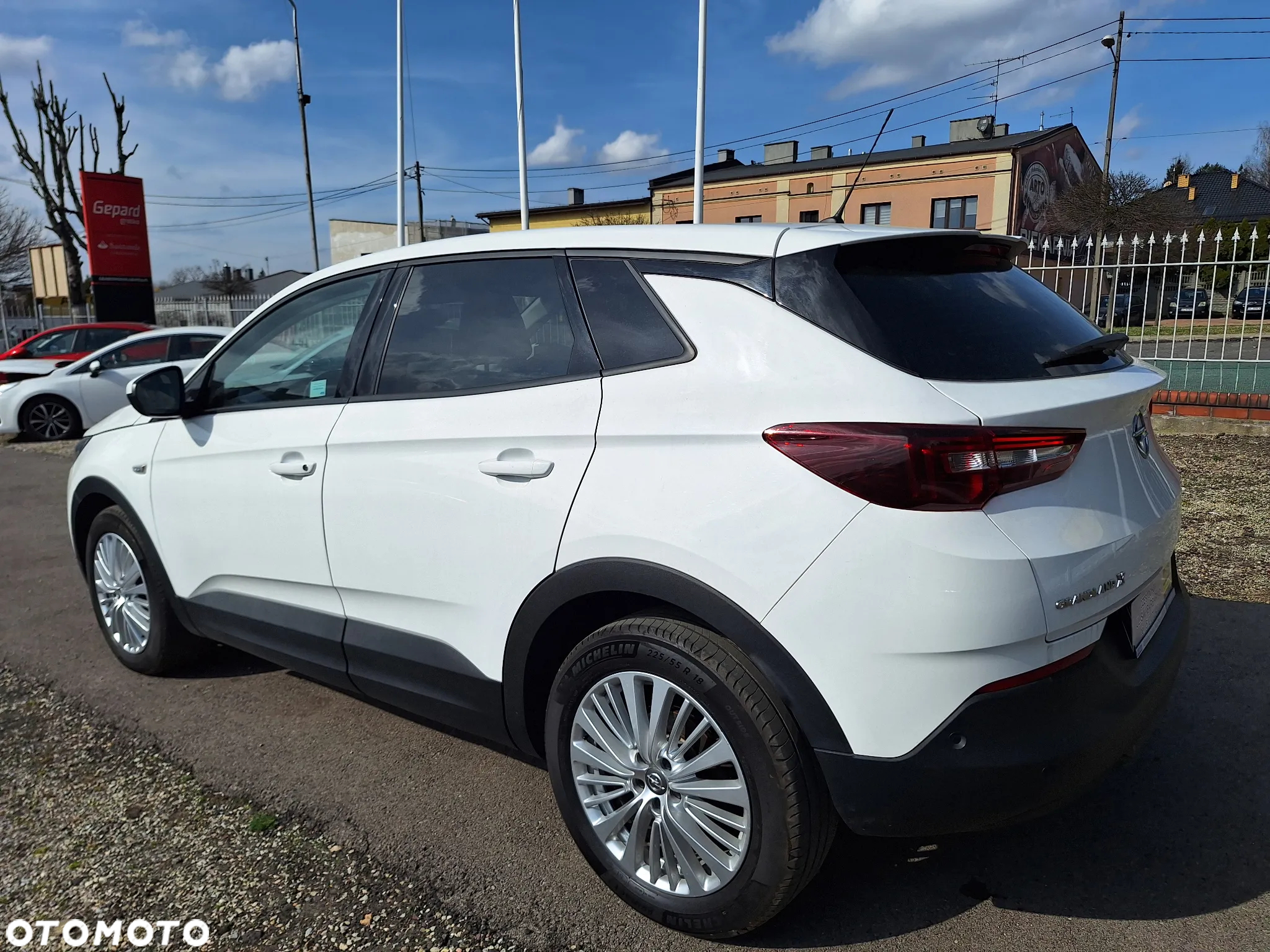 Opel Grandland X 1.2 T GPF Enjoy S&S - 5
