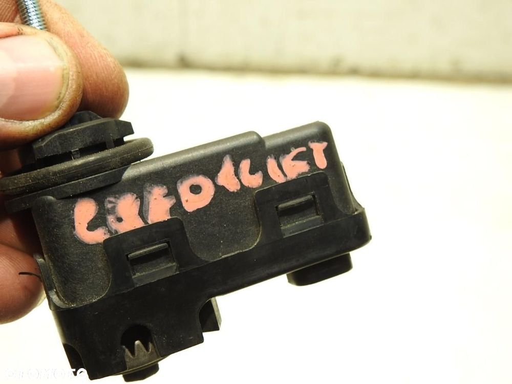 SILNICZEK REGULACJI LAMPY KIA CEED I LIFT - 3