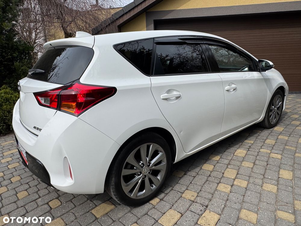 Toyota Auris 2.0 D-4D Prestige - 5