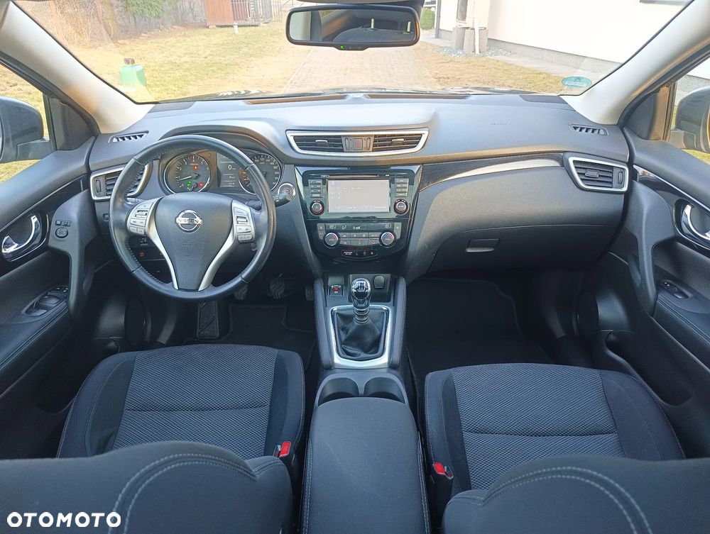 Nissan Qashqai 1.6 DIG-T Tekna - 17