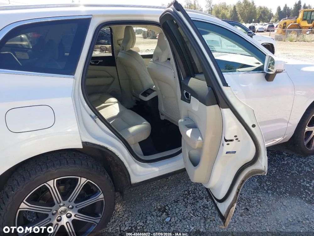 Volvo XC 60 T5 AWD Inscription - 12