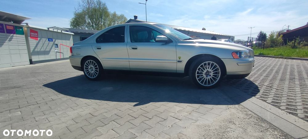 Volvo S60 2.5 T Momentum - 22