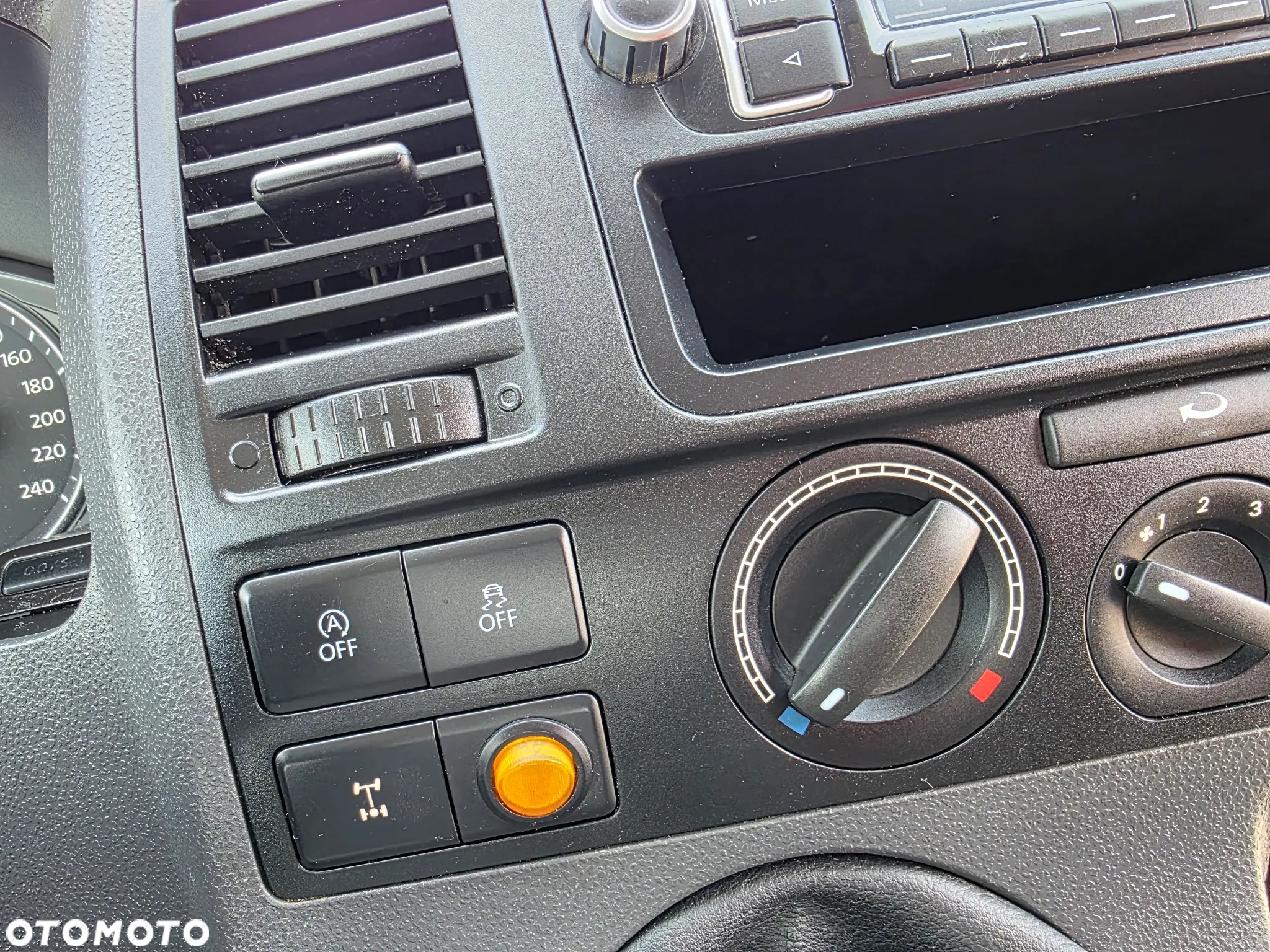 Volkswagen TRANSPORTER 2,0 TDI 140 KONNA DOKA 4 MOTION 4 X 4 BRYGADÓKA 6 OSOBOWA 2,4M SKRZYNIA GWARANCJA - 24