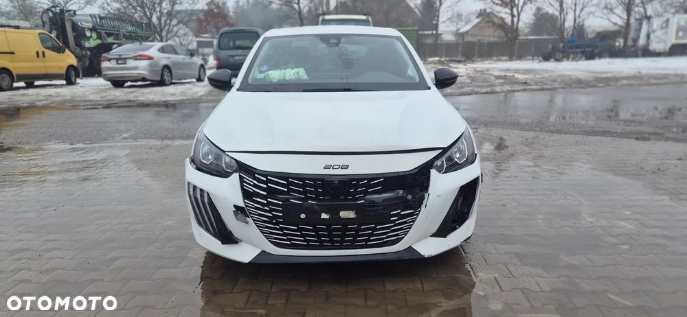 Peugeot 208 - 2