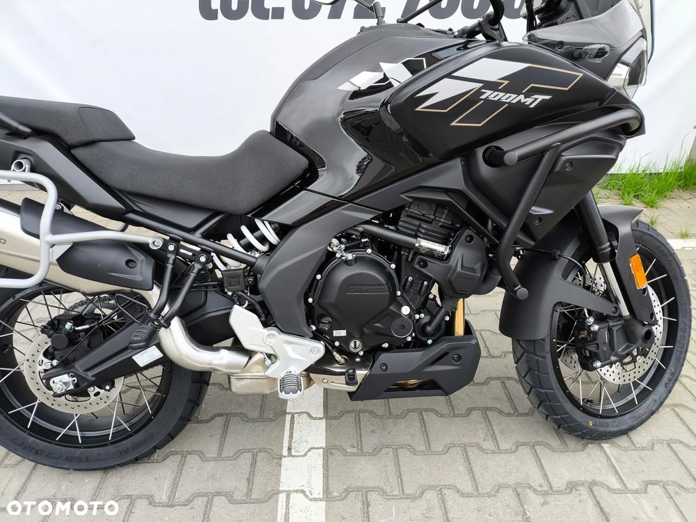 CFMoto 700MT - 4