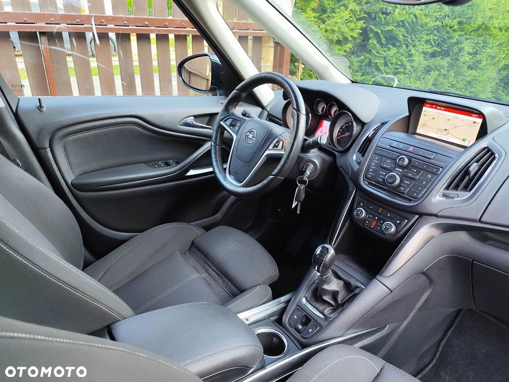 Opel Zafira Tourer 1.4 Turbo Innovation - 11