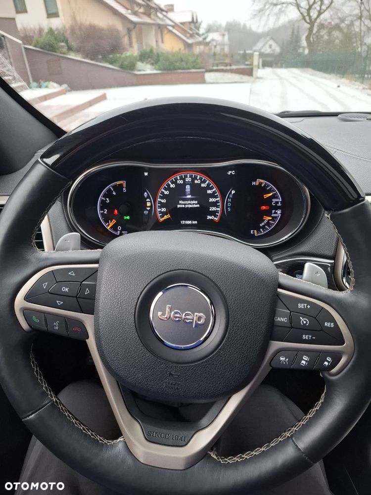 Jeep Cherokee - 5