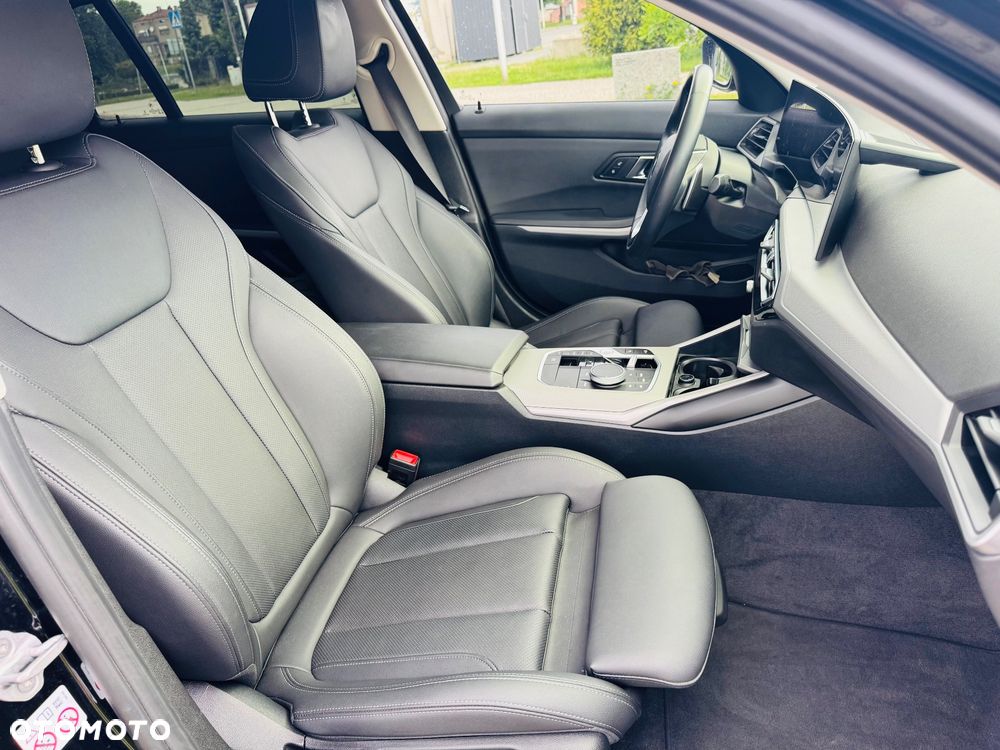 BMW Seria 3 - 20
