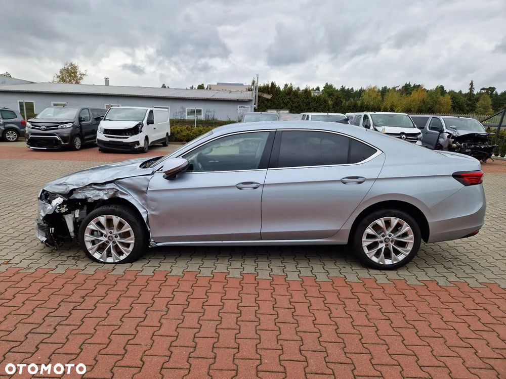 Skoda Superb 2.0 TSI Selection DSG - 8