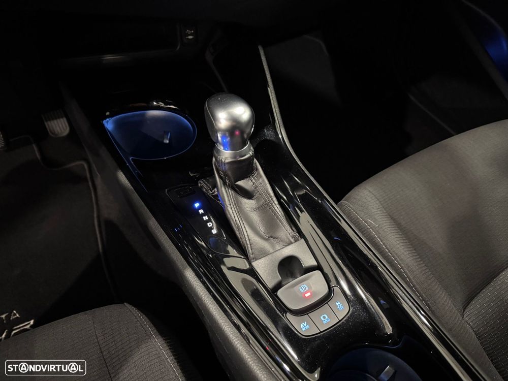 Toyota C-HR 1.8 HSD Comfort+P.Style - 38