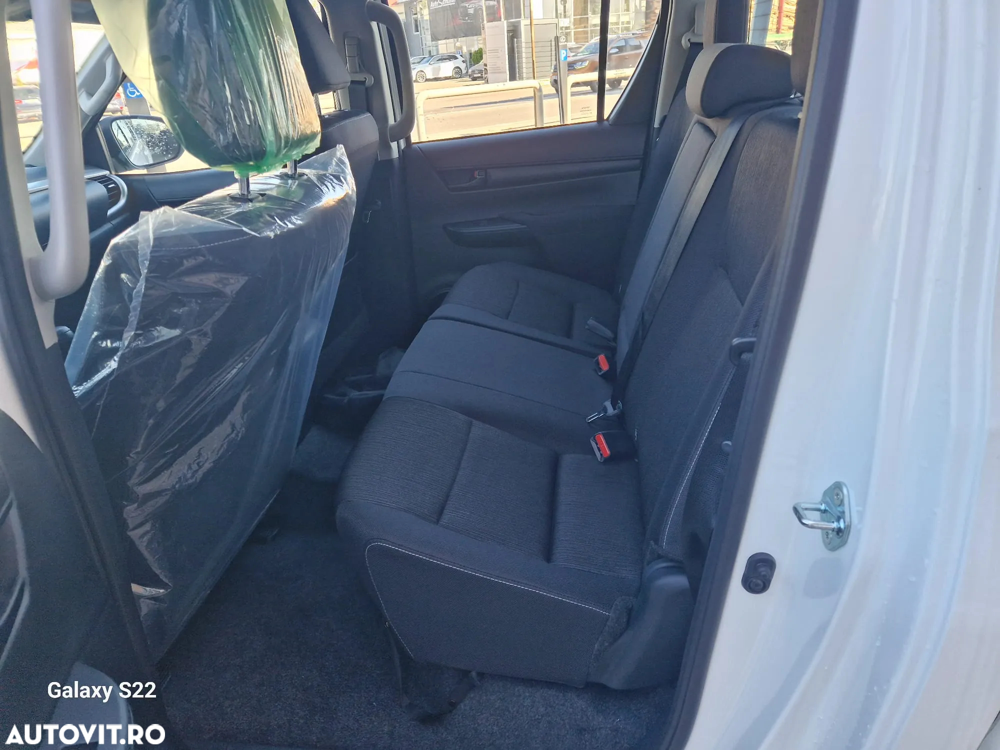 Toyota Hilux 2.4D 150CP 4x4 Double Cab AT Comfort - 19