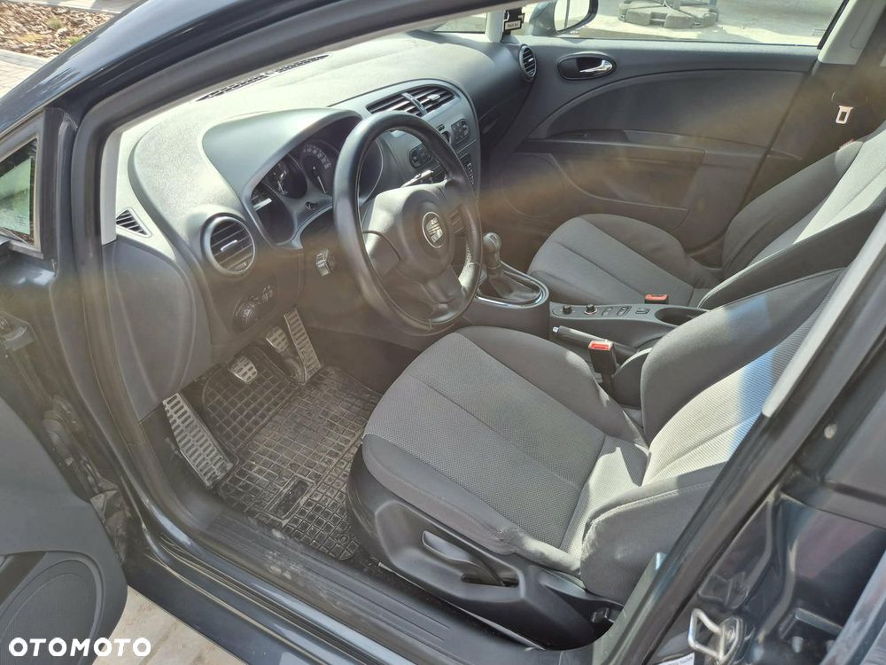 Seat Leon 2.0 FSI Stylance - 7