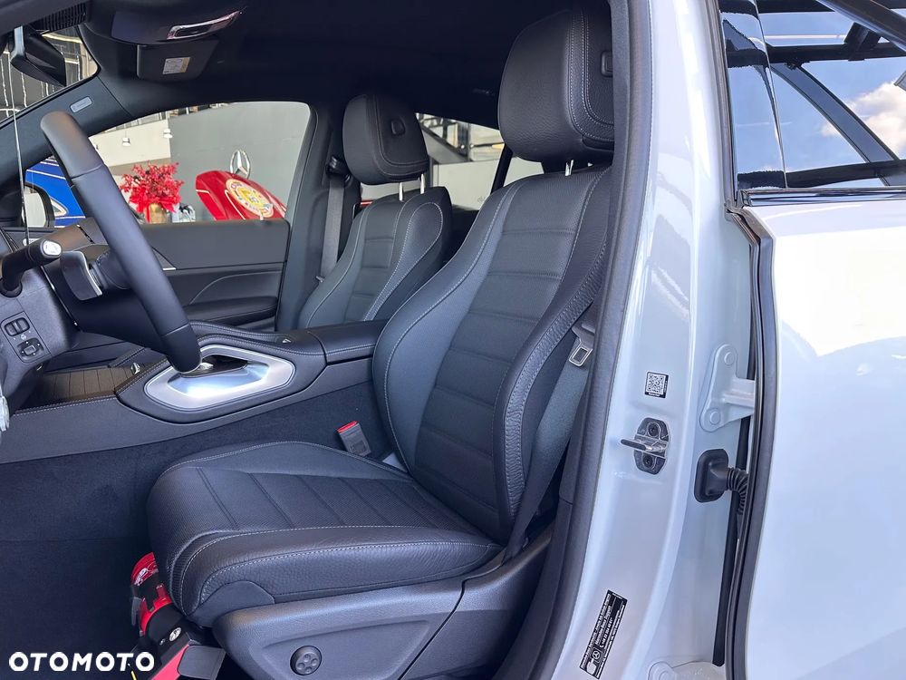 Mercedes-Benz GLE - 14