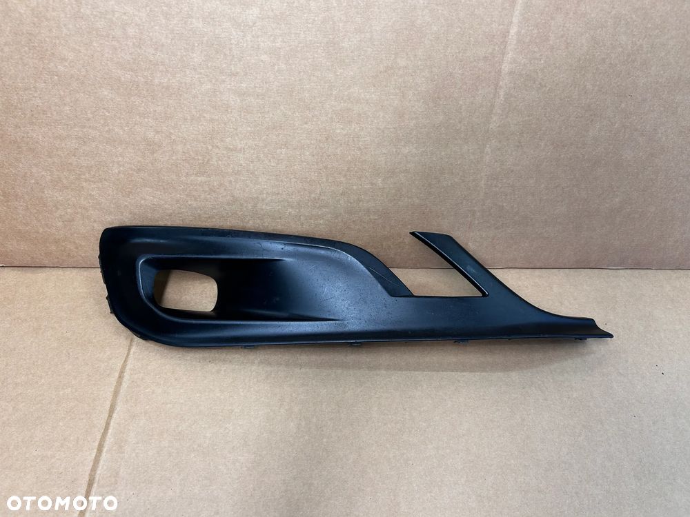 PEUGEOT 508 LIFT KRATKA HALOGENU ZDERZAKA PRAWA ZDERZAK 9807631277