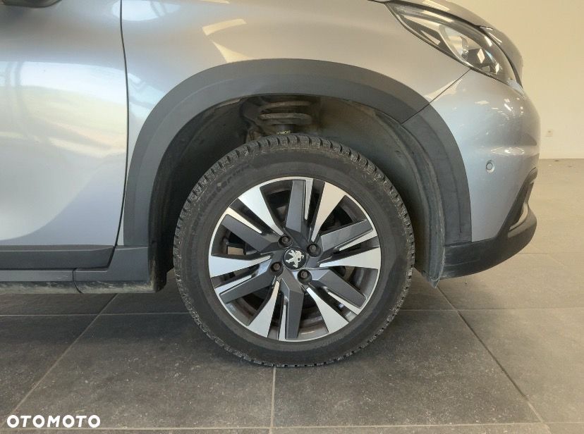 Peugeot 2008 BlueHDi 100 STOP & START Allure - 16