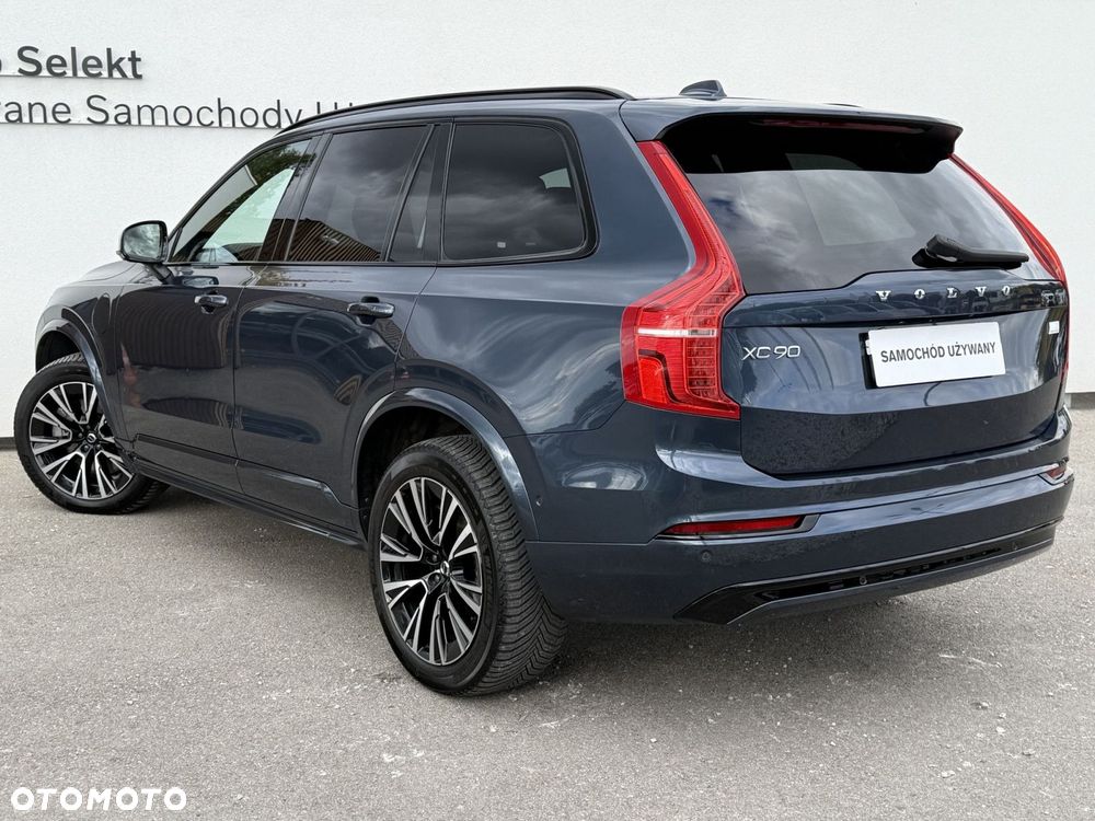 Volvo XC 90 - 7